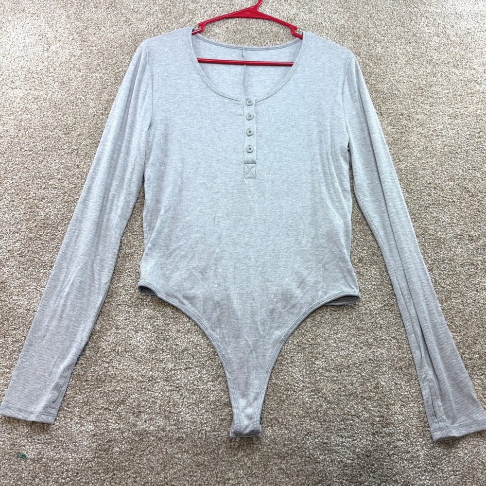 Legends Womens XL Heather Gray Ribbed Henley Long Sleeve Bodysuit Thumbholes